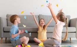 Çocuğunuzun sağlıklı, mutlu, akıllı, yetenekli ve dirençli bir şekilde büyümesini mi istiyorsunuz? Onlarla oyun oynayın