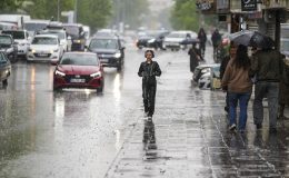 Meteorolojiden Önemli Uyarı: Gök Gürültülü Sağanak! Şemsiyesiz Dışarı Çıkmayın!