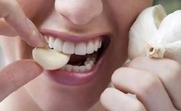 Sarımsağı Hap Gibi Yutarsanız Başınıza Neler Gelir?