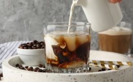 Starbucks’takinden 22 Kat Daha Ucuz Ve Çok Daha Lezzetli Kahvenin Tarifini Fotoğraflarla Anlattı