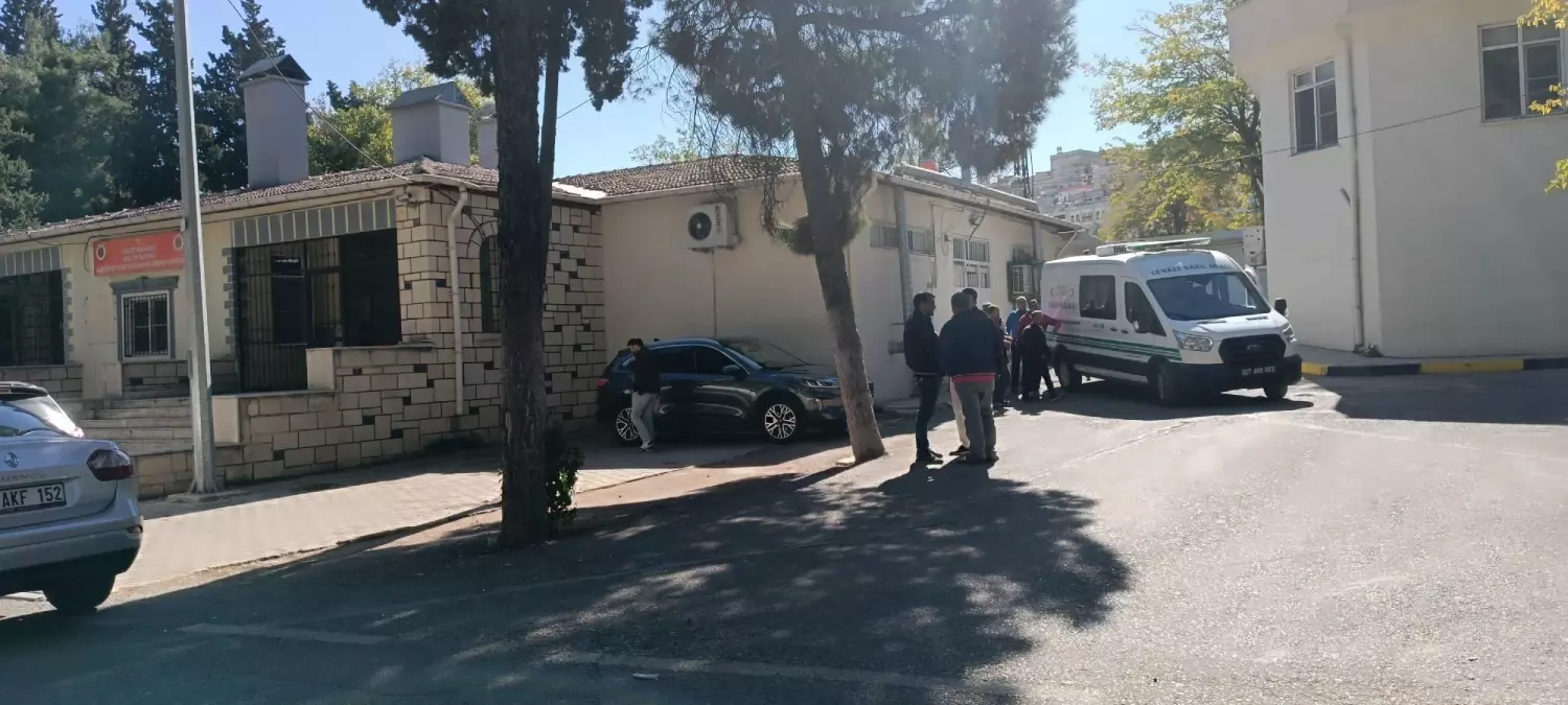 Gaziantep’te Motosiklet Kazası: Genç Kadın Hayatını Kaybetti