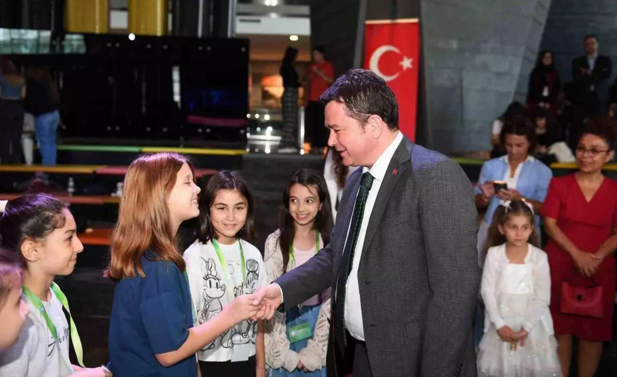 Osmangazi’de Dünya Kız Çocukları Günü Kutlandı