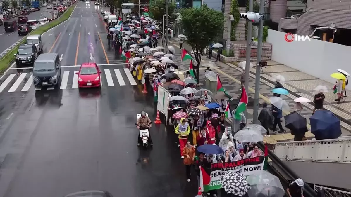 Tokyo’da Filistin’e Destek Gösterisi
